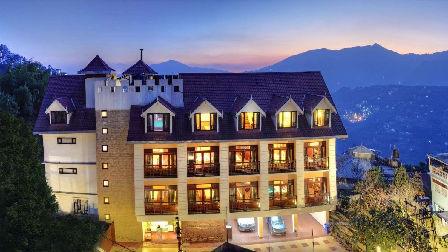 Summit Golden Crescent Resort & Spa, Gangtok  | Sikkim  | Club Wave and Sea