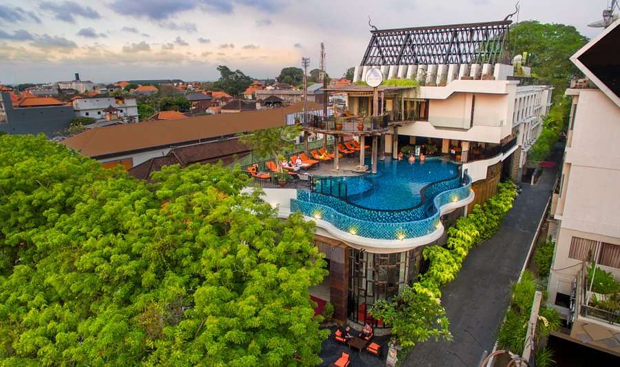 Sun Island Hotel & Spa, Legian  | Indonesia | Club Wave and Sea